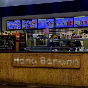 the inside of a hawaiian restaurant