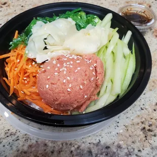 Spicy tuna bowl