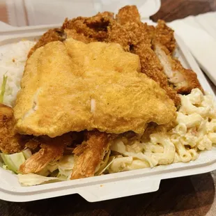 Regular Seafood and BBQ Combo (Chicken Katsu)