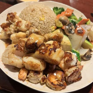 Seafood Combo Hibachi Combination Dinner