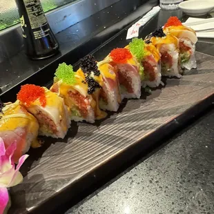 Hana Roll