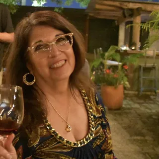 Tamra W.