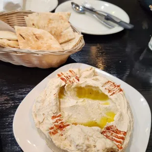 Hummus