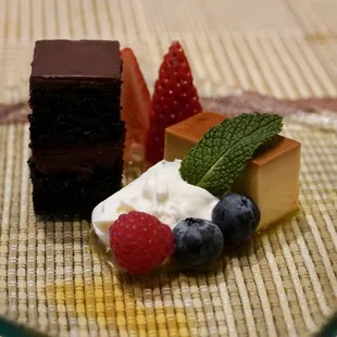 Chocolate Cake and Pudding