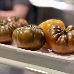 Heirloom tomatoes (sashimi special)