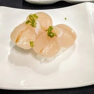 Sushi - Uni, Scallop and Snowcrab