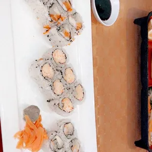 New York Roll, Spicy crab roll, California Maki