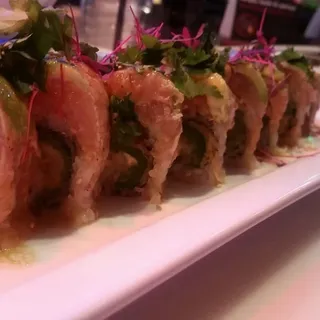 Spicy bincho roll