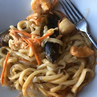 Spicy Seafood Udon