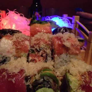 Dancing Tuna Roll