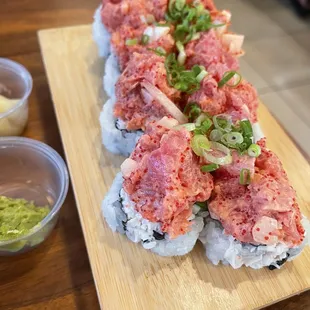 8/2022 Lava Flow Roll $15