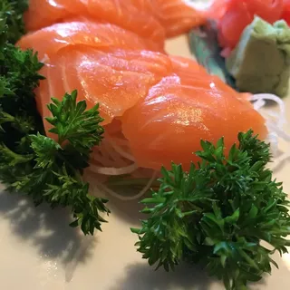 Salmon Sashimi