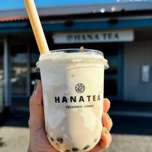 Roasted Oolong Milk Tea with Brown Sugar Boba and Creamy Cake 50% Sweetness and Less Ice