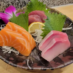 Small Combo Sashimi (6 pcs)