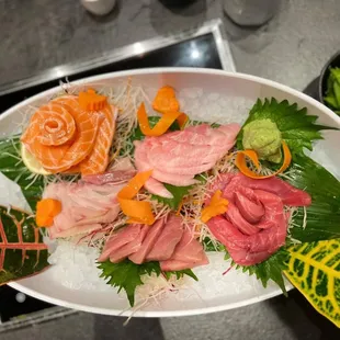 sushi and sashimi, sushi, sashimi, food