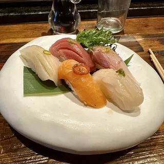 "Chef Choice" 5 Pieces Sushi