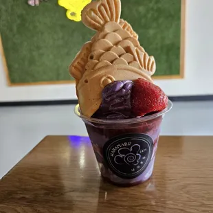 Ube taiyaki soft serve