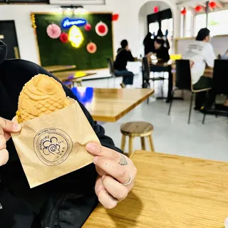 Custard Taiyaki
