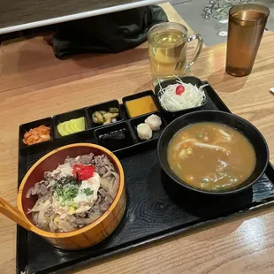 Lunch special  Unagi Don Lunch Special and  Curry Sauce Ramen w/ hot green tea