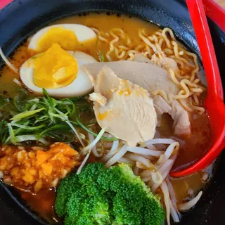 RED GARLIC RAMEN