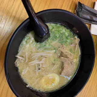CHICKEN RAMEN