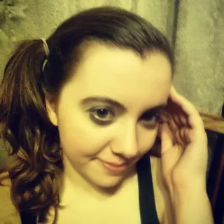 Elizabeth R.