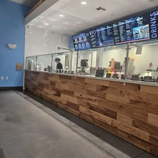 Poke bar