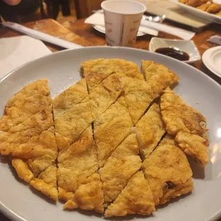1-1. Seafood Scallion pancake