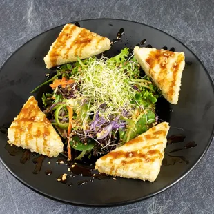 Crispy tofu salad