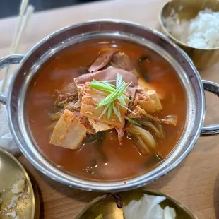 Bean paste tofu soup