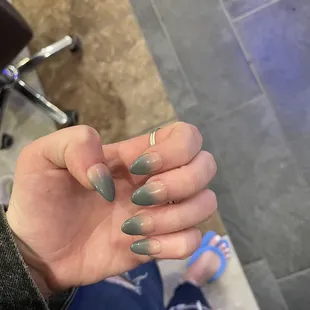 My friend's nails
