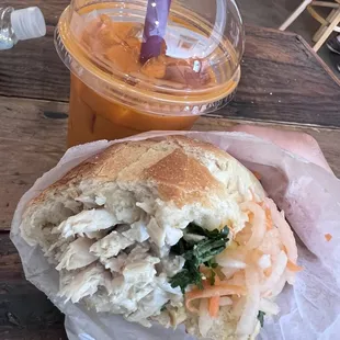 Shredded Chicken Sandwich Thai Bubble Tea