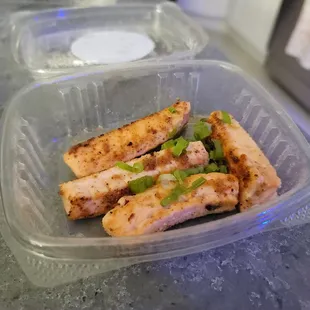 Grilled salmon appetizer