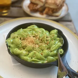 Happy hour Mac and Cheese