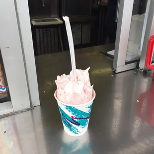 Strawberry shortcake flurry