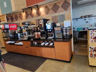 Wee Winks Market & Deli