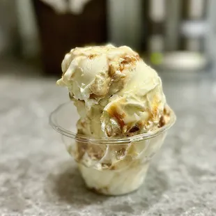 Praline Pecan (medium) is three scoops of utter deliciousness. (Graham Ventral Station &amp; Salty Caramel Toffee are still our faves!)