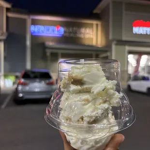 Small lemon bar ice cream