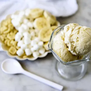 Delicious Banana Cream Pie!