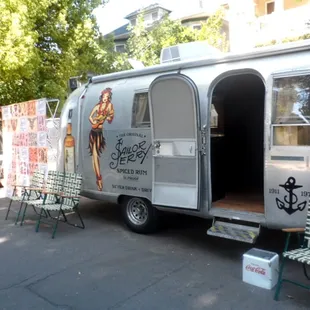 Yelp's Too Hot To Handle!