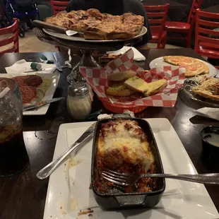 Another amazing hidden gem!  Fantastic Italian food, and great service!  Love this place!