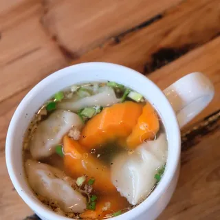 Spinach Wonton Soup