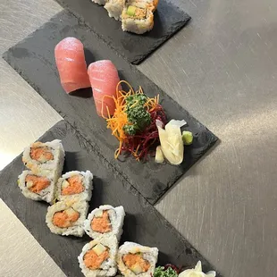 Spicy tuna maki