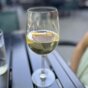 Peach wine