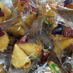 Fortune cookie to go