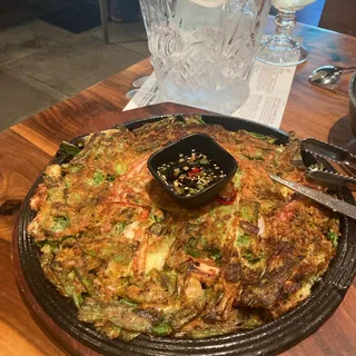 Seafood Green Onion Hot Plate Pancake