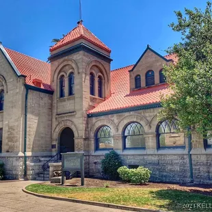 Hanford Carnegie Museum