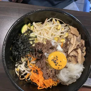 28. Beef Bulgogi/