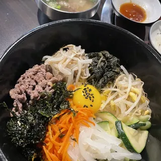 46. Old Style Beef Bulgogi Hot Pot /