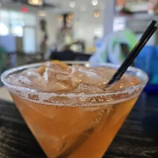 Kentucky Buck - Woodford Reserve, Strawberry, Lemon, Ginger Beer, Bitters.